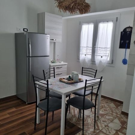 브린디시 Casa Vacanze "Albachiara" 아파트 외부 사진