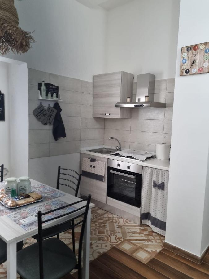 브린디시 Casa Vacanze "Albachiara" 아파트 외부 사진